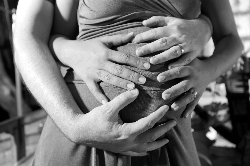 sposoby na bezsenność w ciąży źródło: freepik